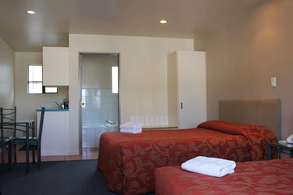 ฮัลส์เวล ลอด์จ Motel เวลลิงตัน ภายนอก รูปภาพ