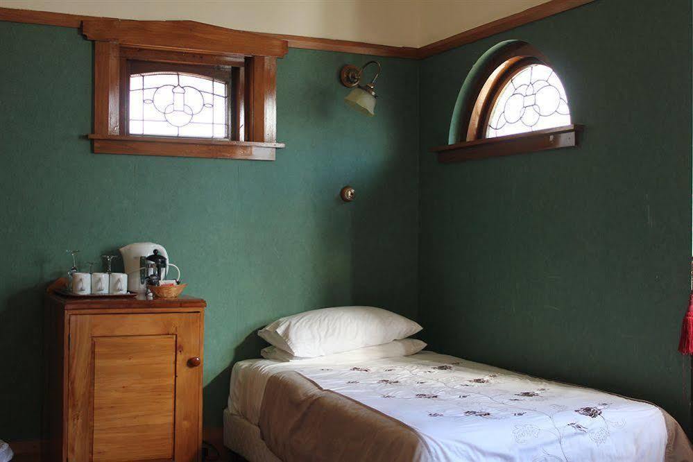 ฮัลส์เวล ลอด์จ Motel เวลลิงตัน ภายนอก รูปภาพ