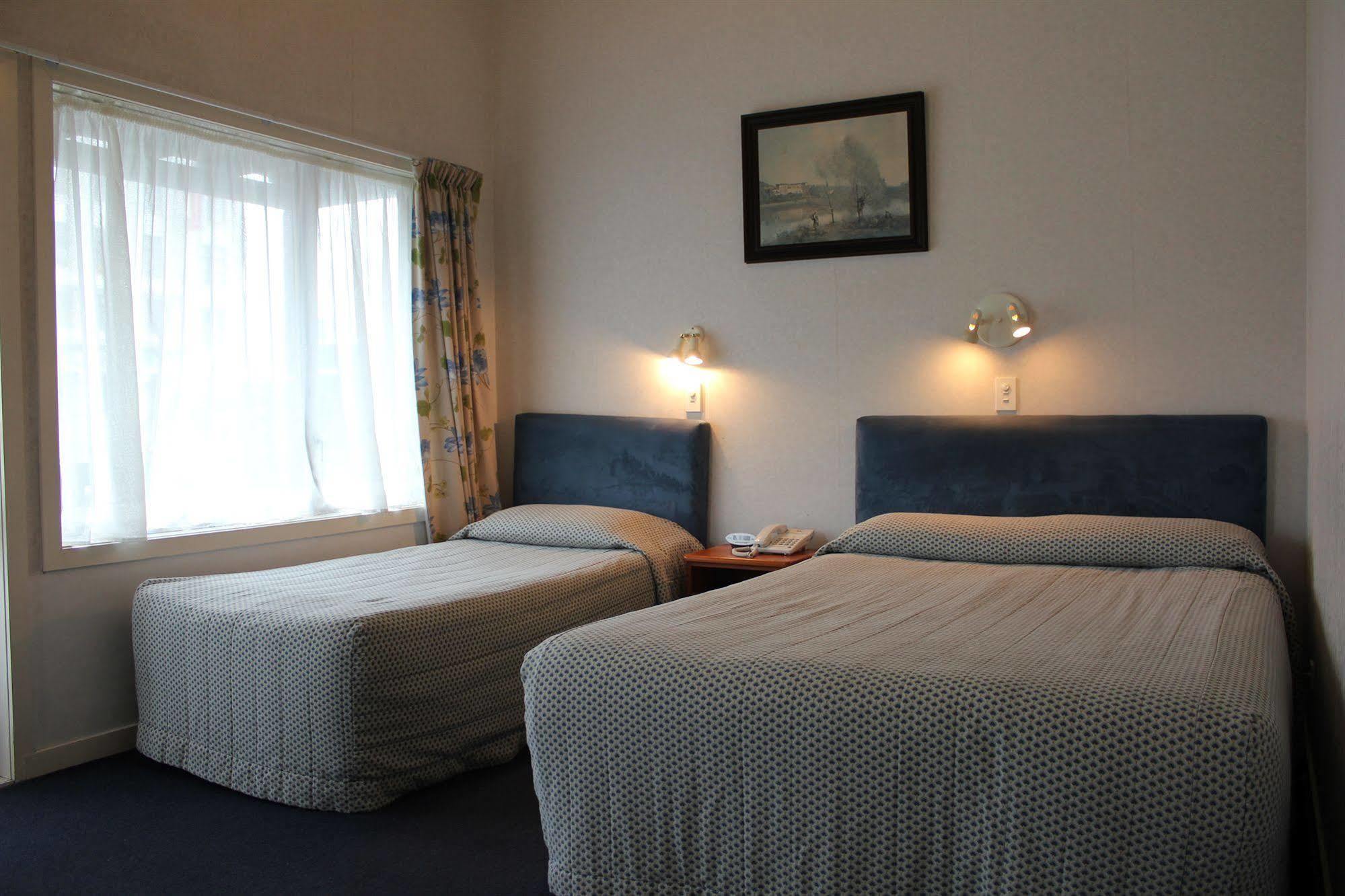 ฮัลส์เวล ลอด์จ Motel เวลลิงตัน ภายนอก รูปภาพ