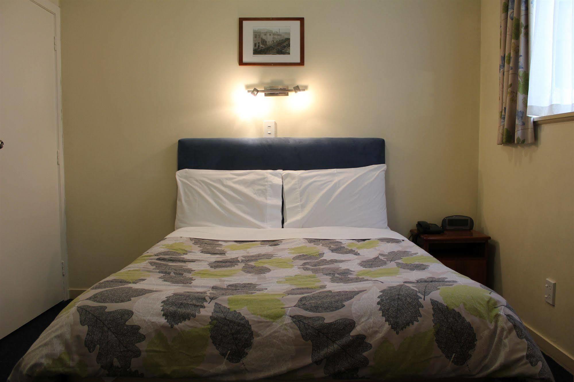 ฮัลส์เวล ลอด์จ Motel เวลลิงตัน ภายนอก รูปภาพ